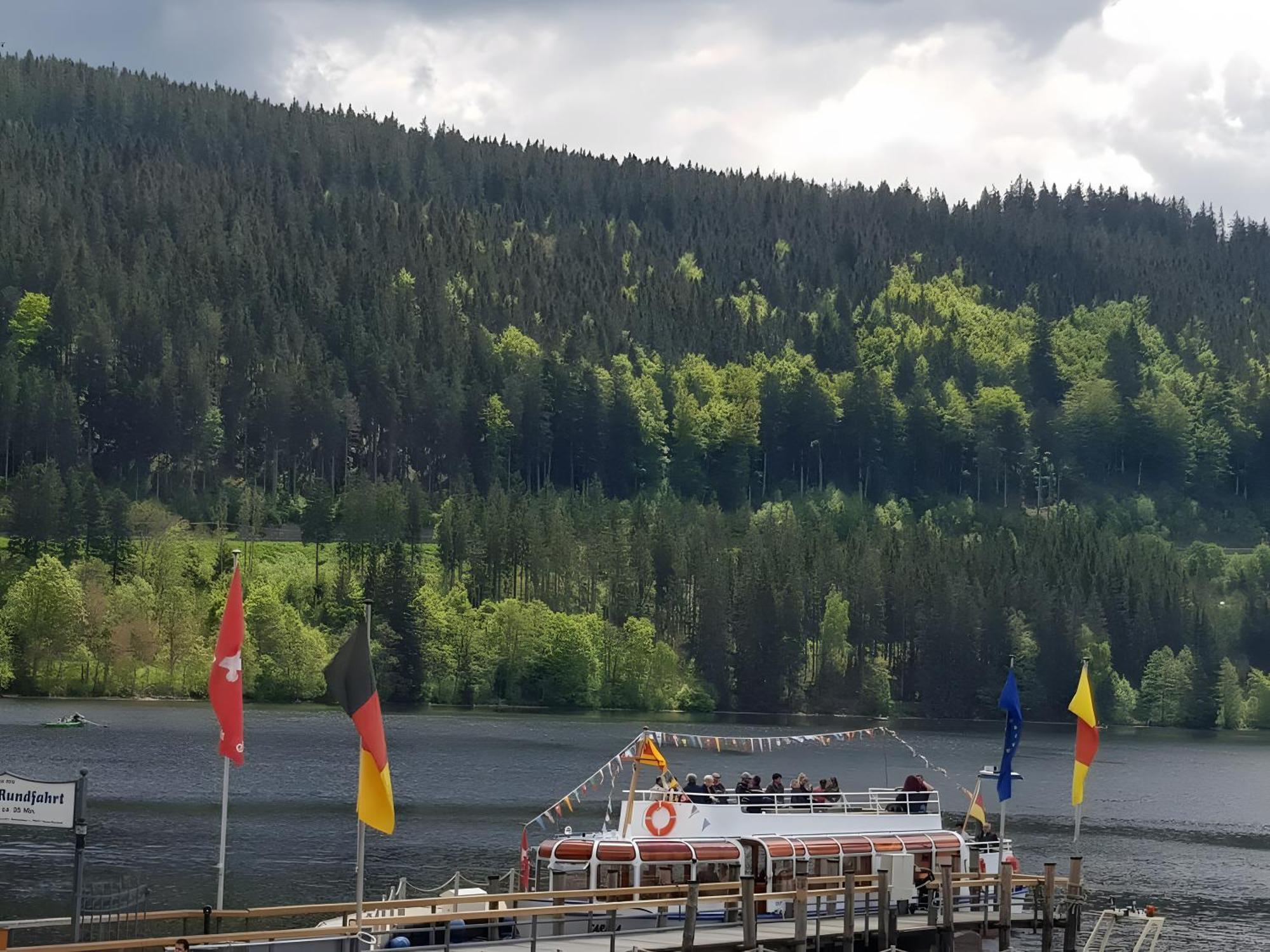 Haus Schwedes Apartment Titisee-Neustadt Bagian luar foto